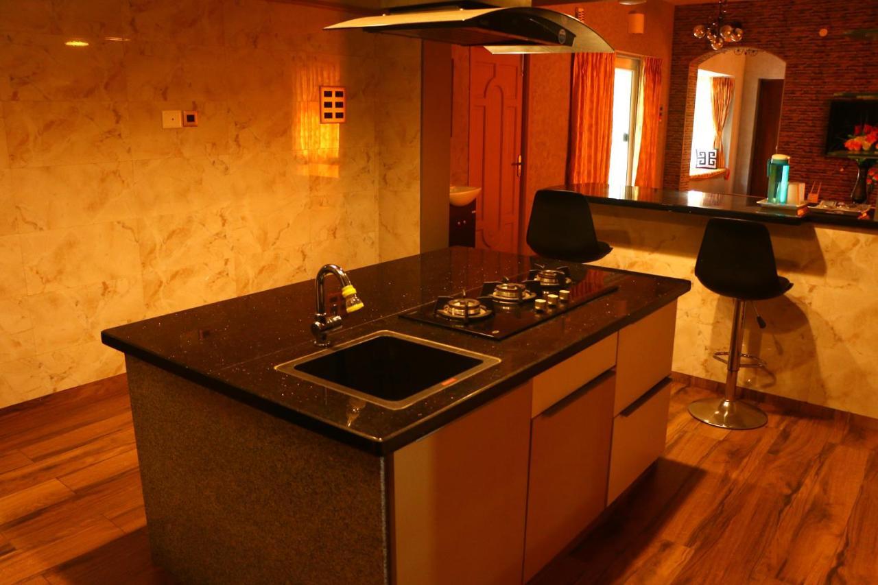Penthouse 2Bhk With Bathtub And Terrace Villa ปอนดิเชอรี ภายนอก รูปภาพ