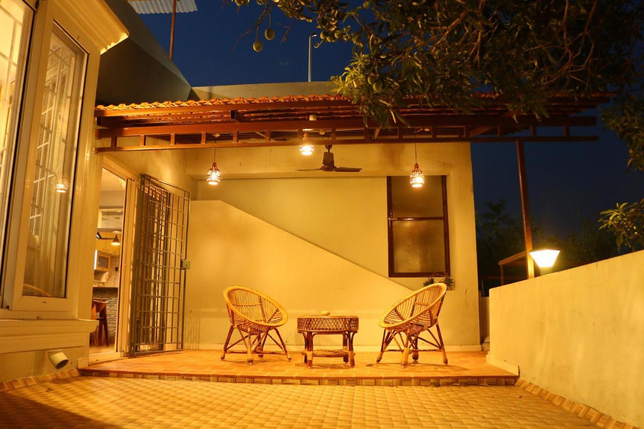 Penthouse 2Bhk With Bathtub And Terrace Villa ปอนดิเชอรี ภายนอก รูปภาพ